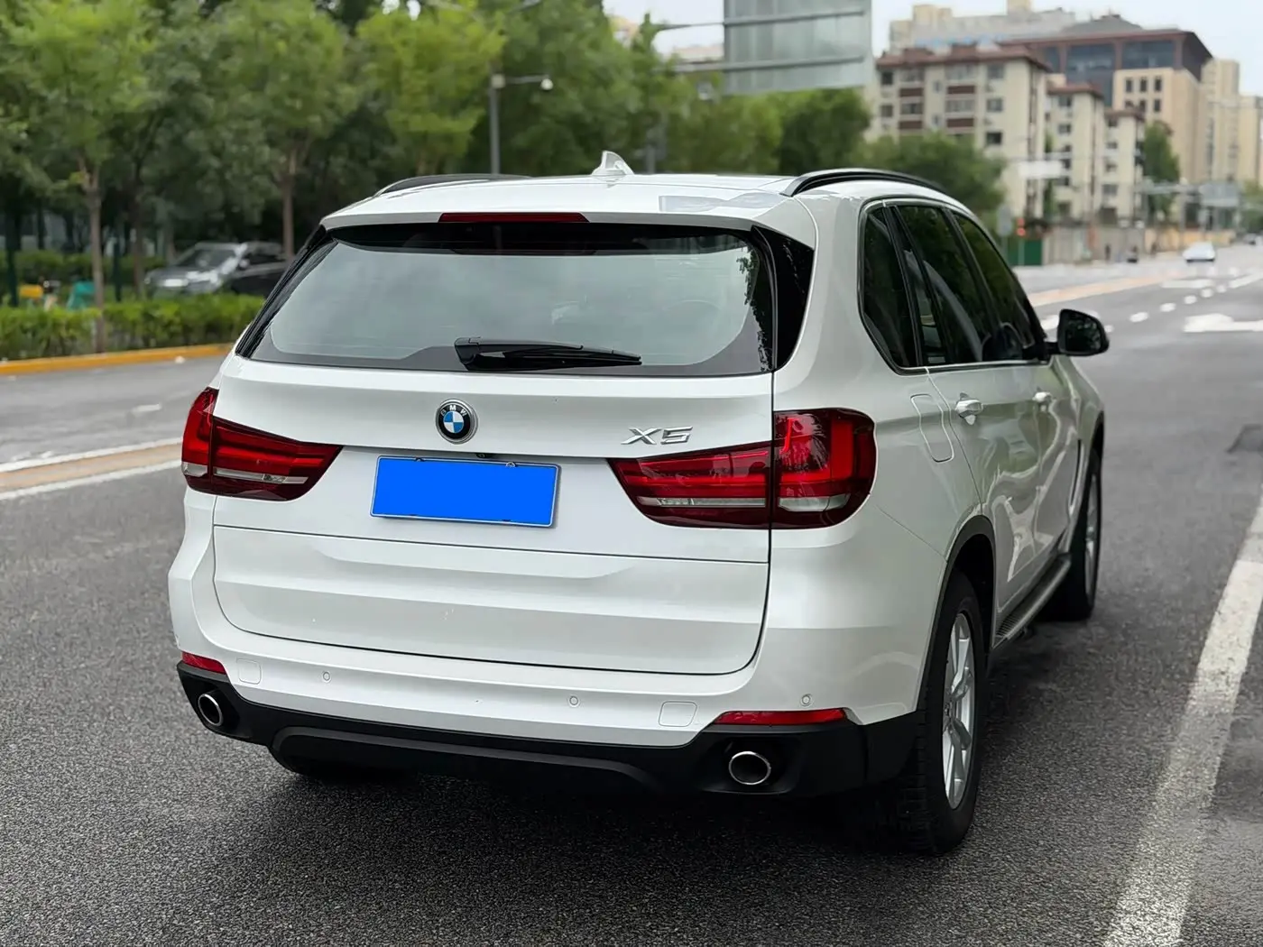 BMW X5 2015 — Photo 7/20