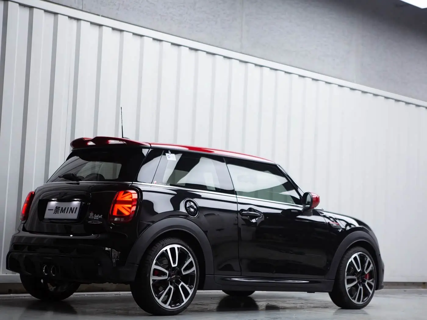 MINI JCW 2023 — Фото 4/10
