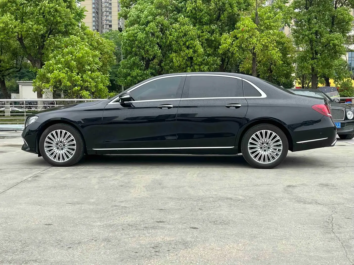 Mercedes-Benz E-Class 2020 — Фото 3/16