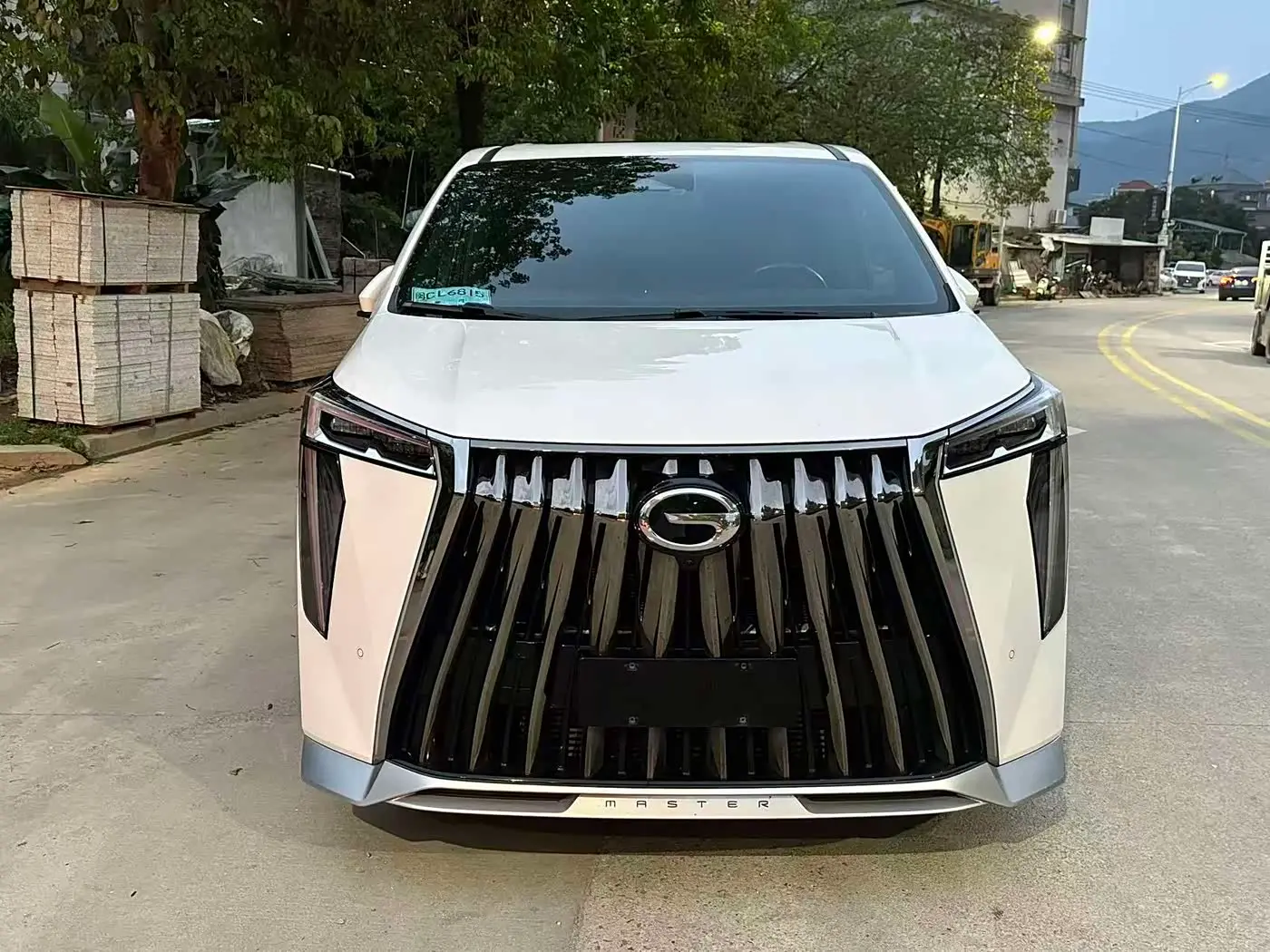 GAC Trumpchi Trumpchi M8 2024 — ფოტო 2/10