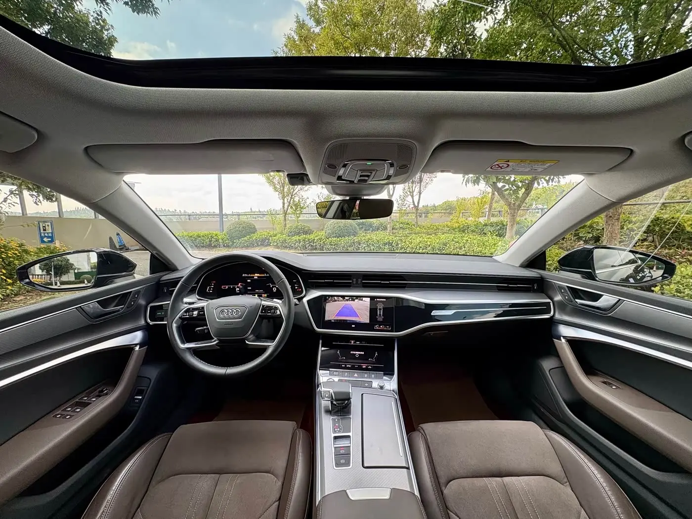 Audi A7L 2023 — Photo 5/20