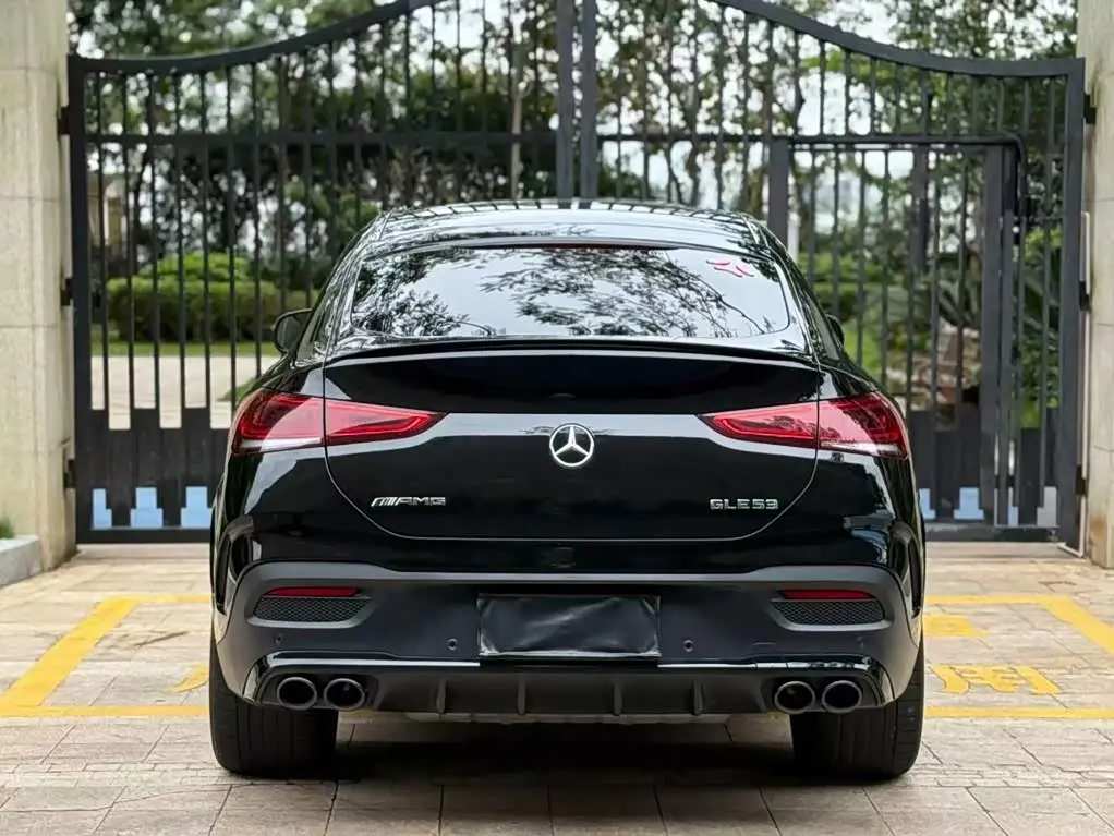 Mercedes-Benz GLE Coupe AMG 2023 — Фото 8/20