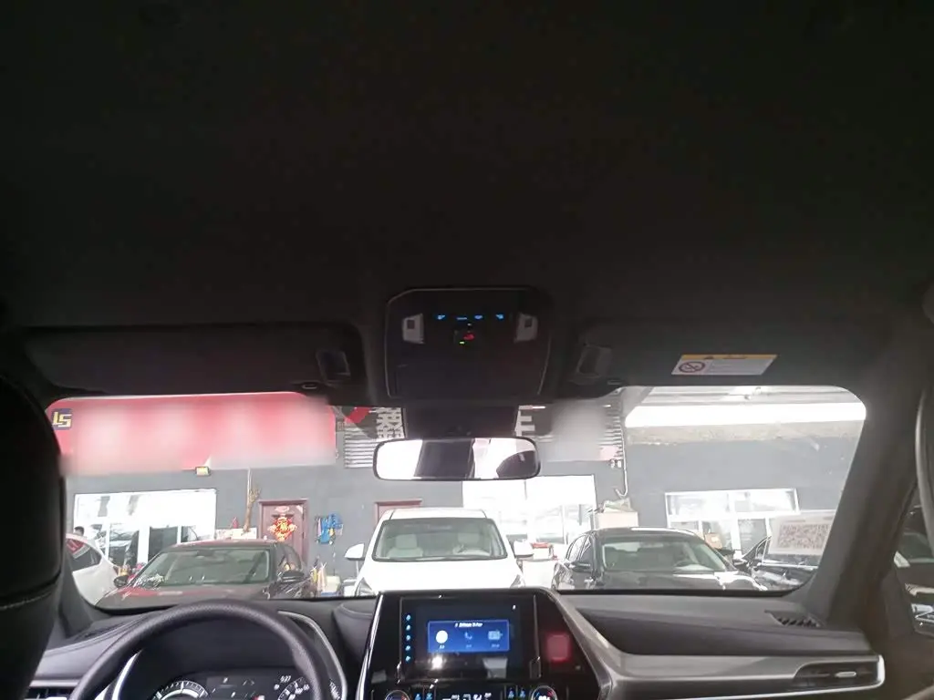 Toyota Crown Kluger 2021 — Şəkil 14/20