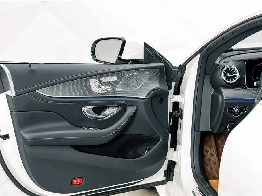 Mercedes-Benz CLS 2023 — Фото 17/20