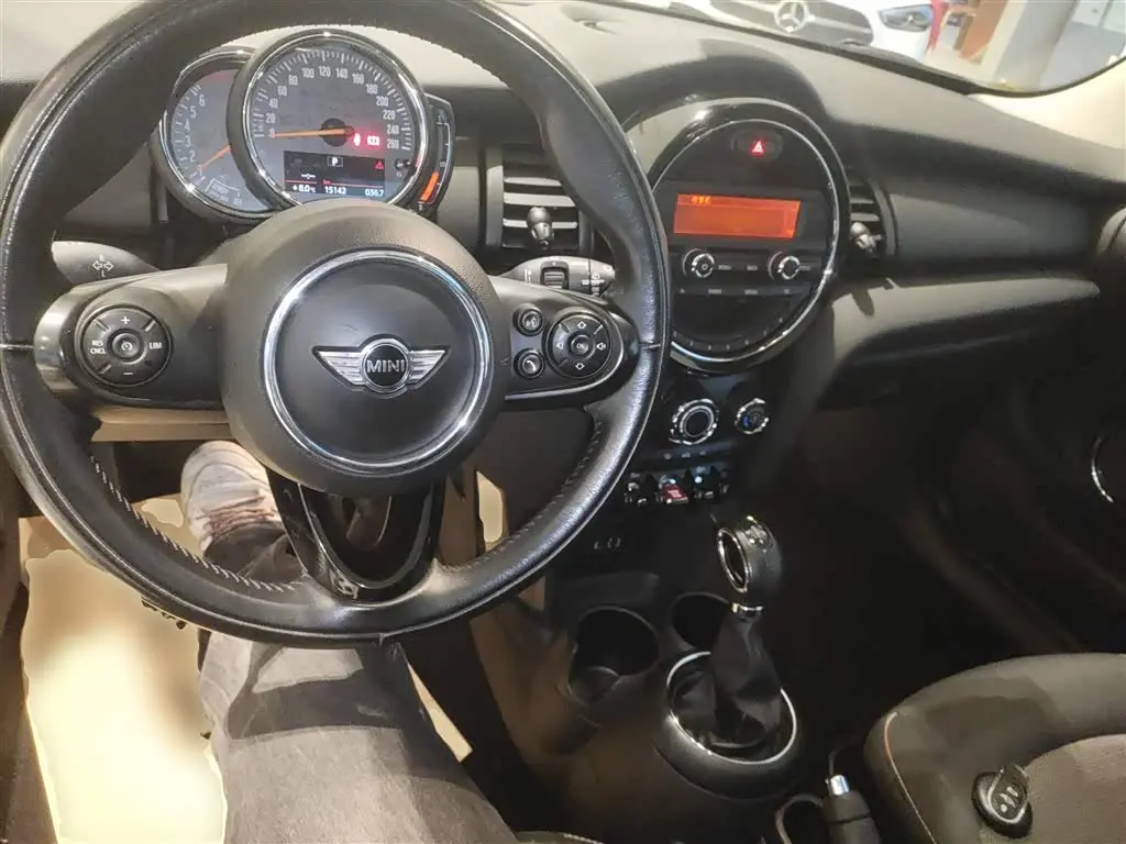 MINI MINI 2018 — Photo 10/20
