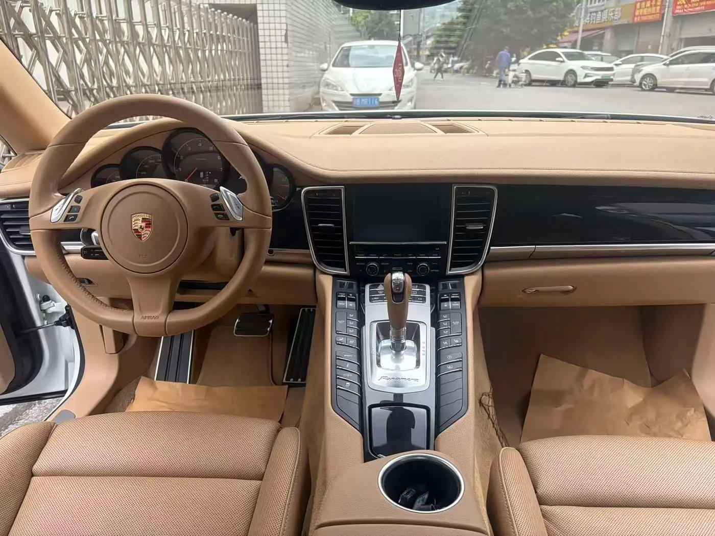 Porsche Panamera 2015 — Photo 9/14