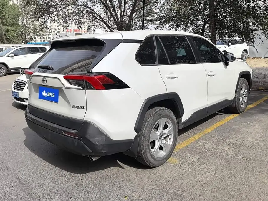 Toyota RAV4 Rongfang 2024 — Фото 3/16