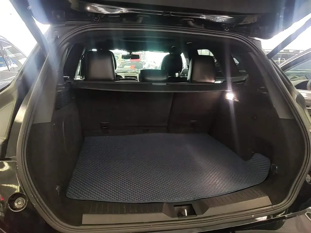 Lincoln MKC 2019 — Фото 19/20