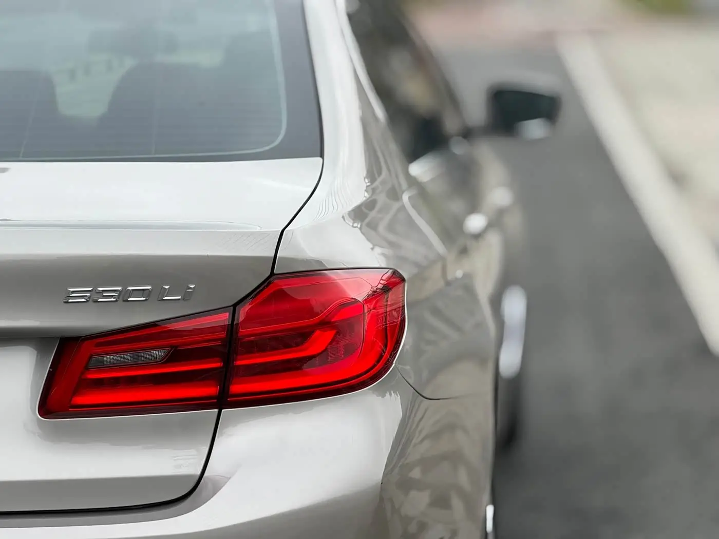 BMW 5 Series 2019 — Şəkil 9/20