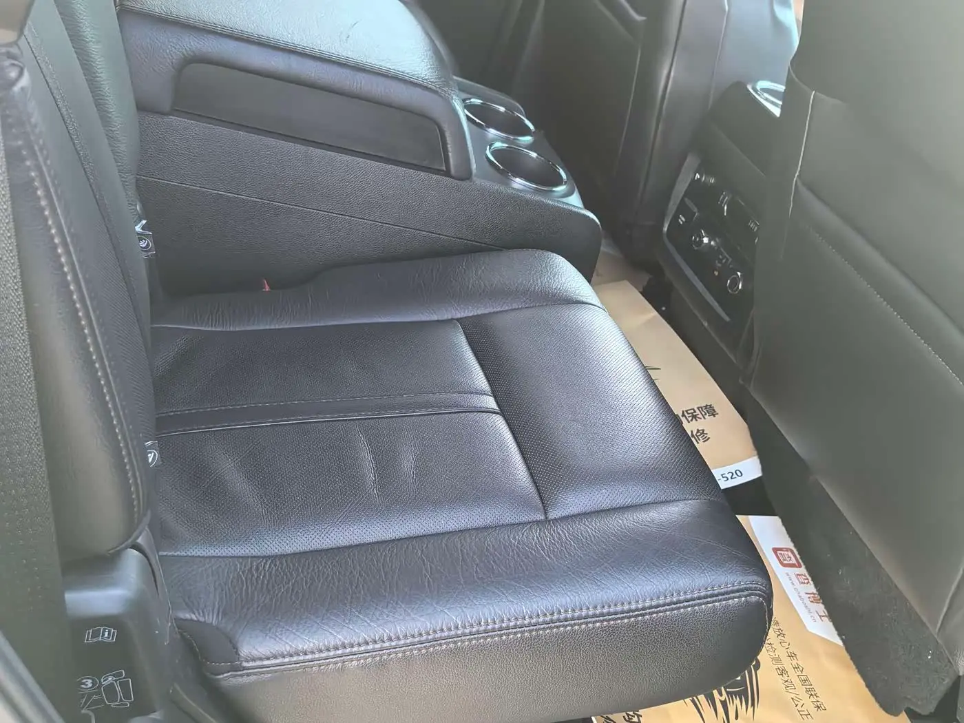 Lincoln Navigator 2017 — Photo 20/20