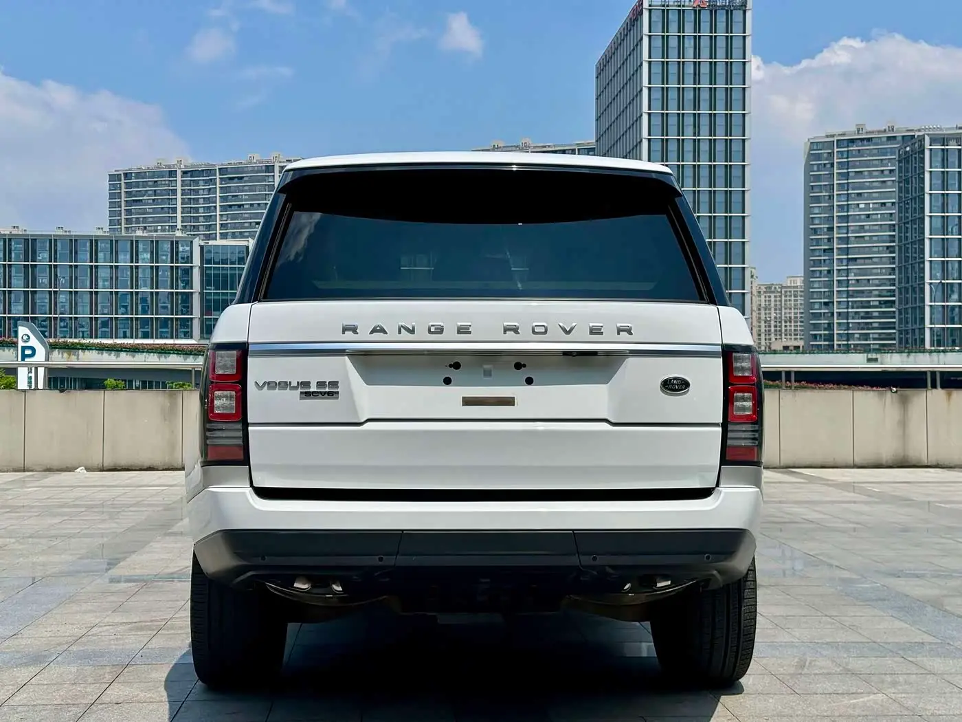 Land Rover Range Rover 2015 — Photo 5/11