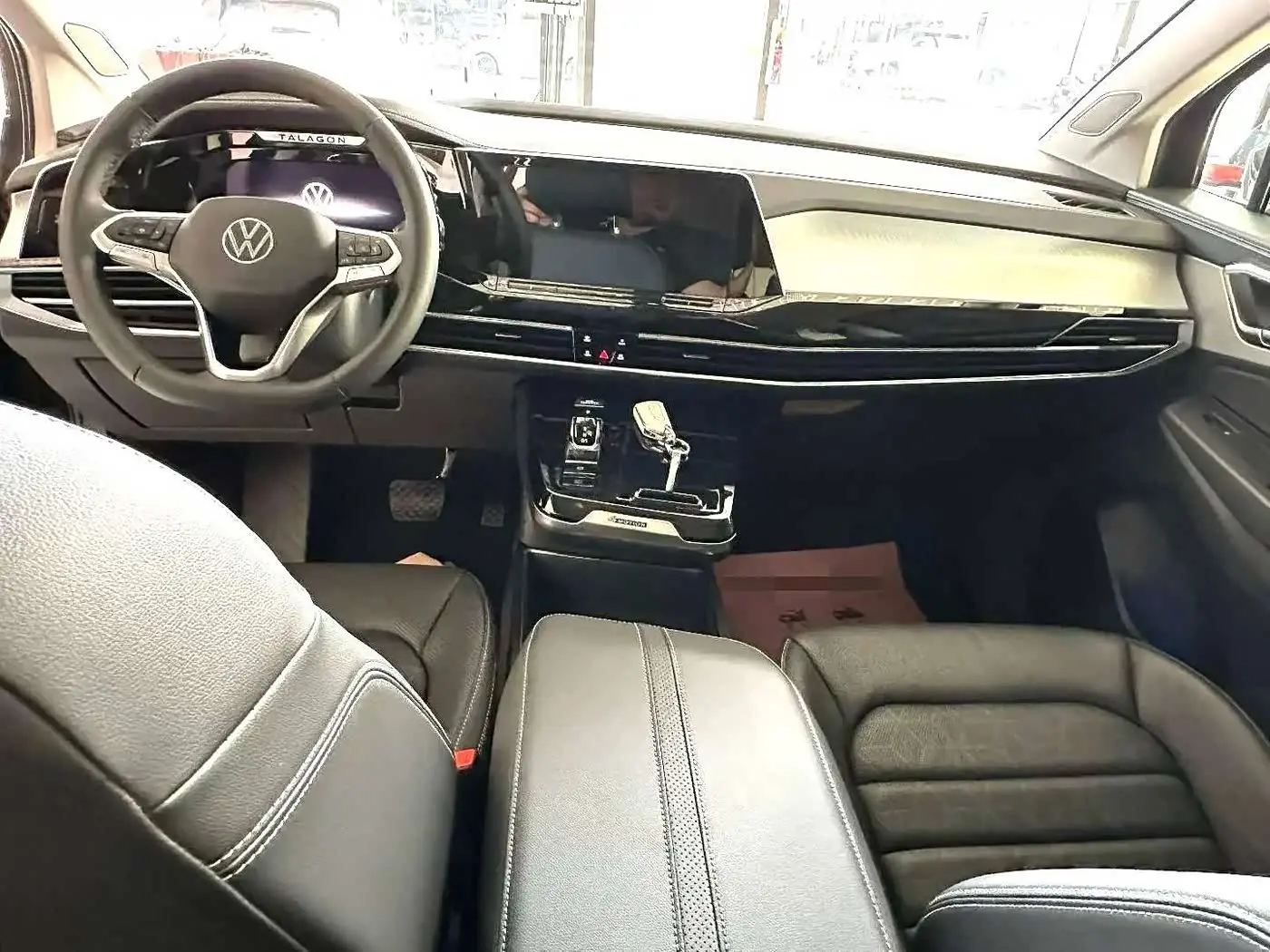 Volkswagen Talagon 2023 — Photo 6/16