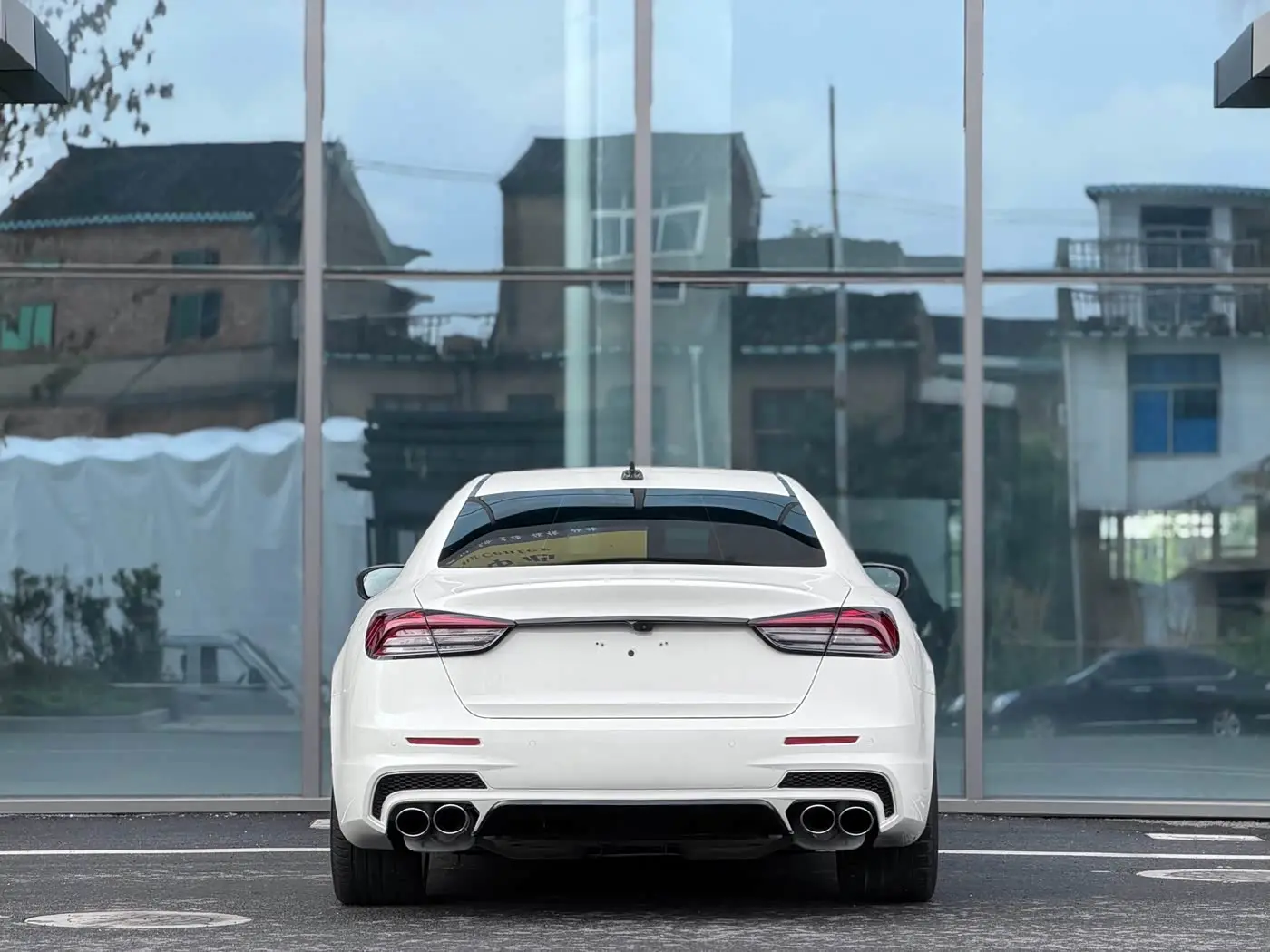 Maserati Quattroporte 2022 — Photo 5/17