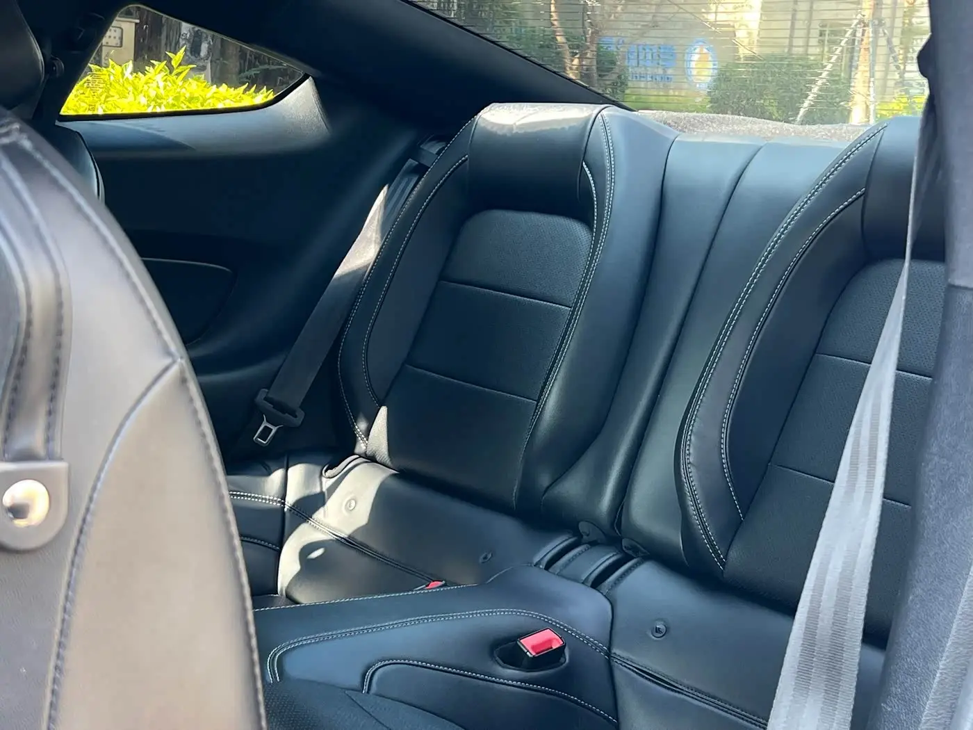 Ford Mustang 2020 — Photo 13/17
