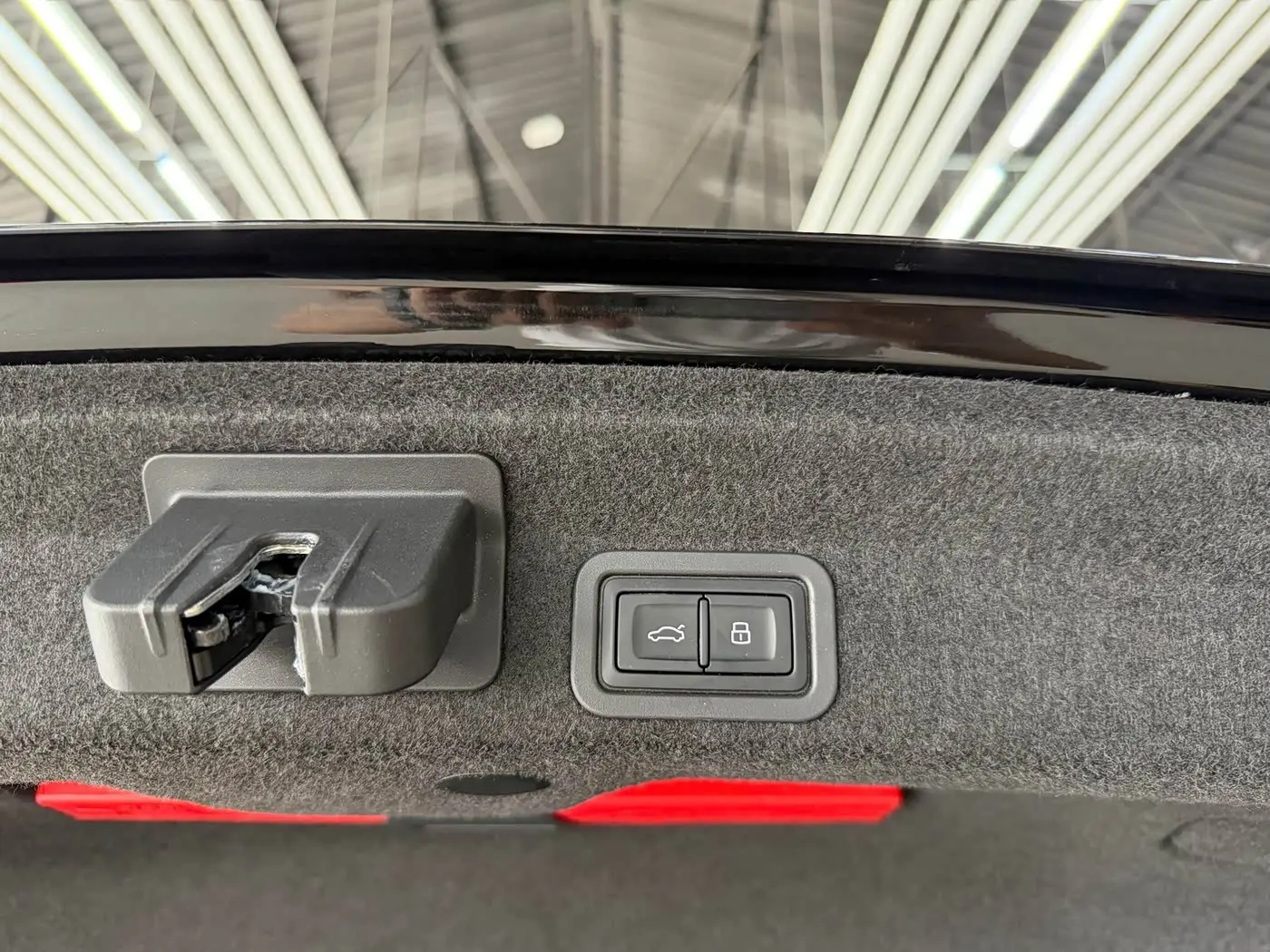 Audi A6L 2024 — Şəkil 13/20