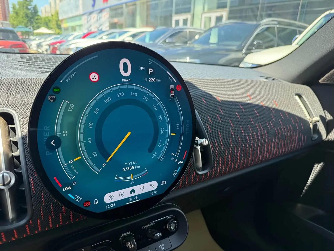 MINI JCW COUNTRYMAN 2025 — Şəkil 18/19