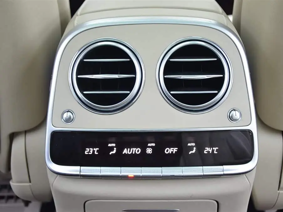 Mercedes-Benz S-Class 2016 — Photo 14/15