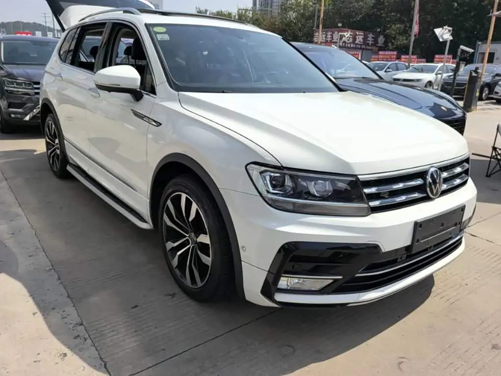 Volkswagen Tiguan L 2021 — Фото 6/6