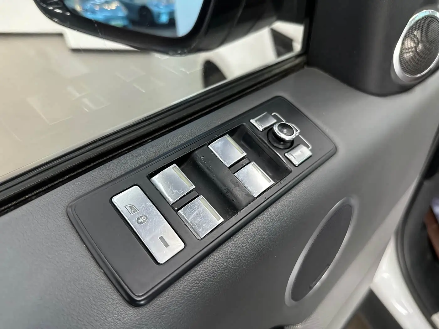 Land Rover Range Rover Sport 2014 — Photo 16/20