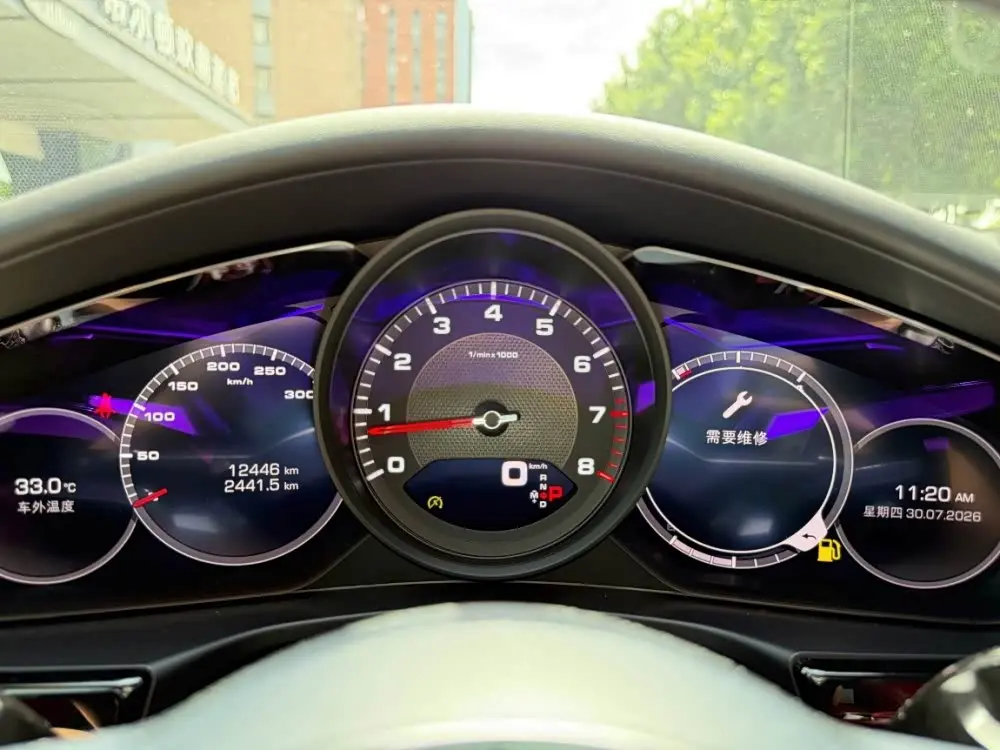 Porsche Panamera 2021 — Фото 10/20