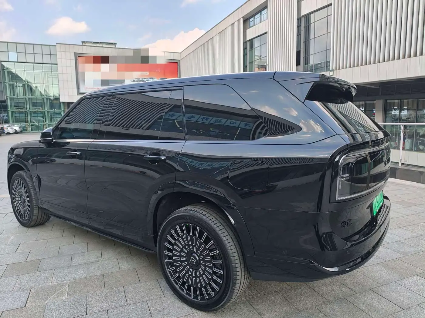 ZEEKR 9X 2026 — Photo 10/20