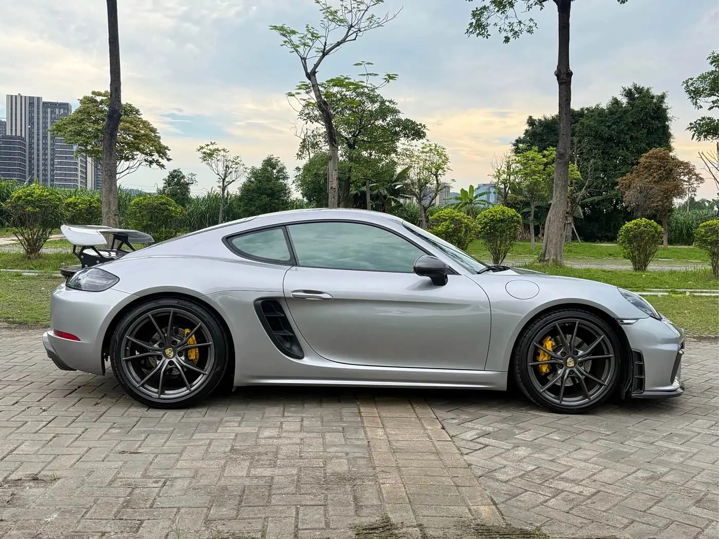 Porsche 718 2020 — Photo 15/18