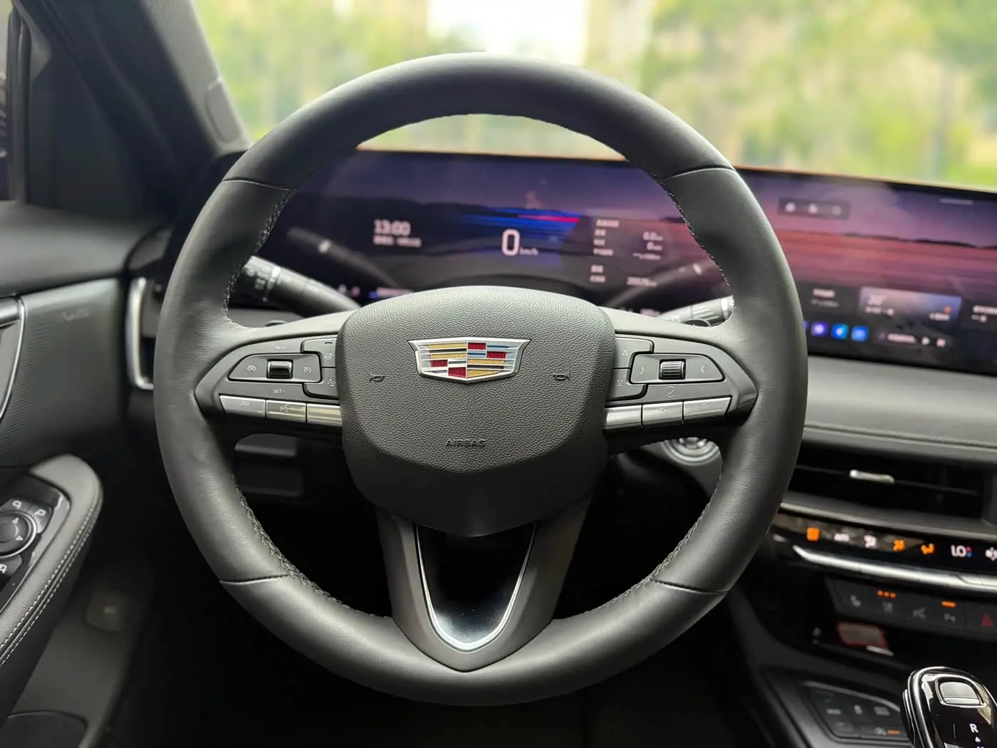 Cadillac CT5 2025 — Şəkil 16/18