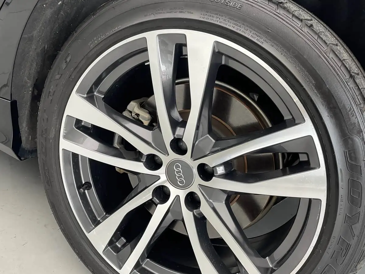 Audi A6L 2020 — Şəkil 12/20