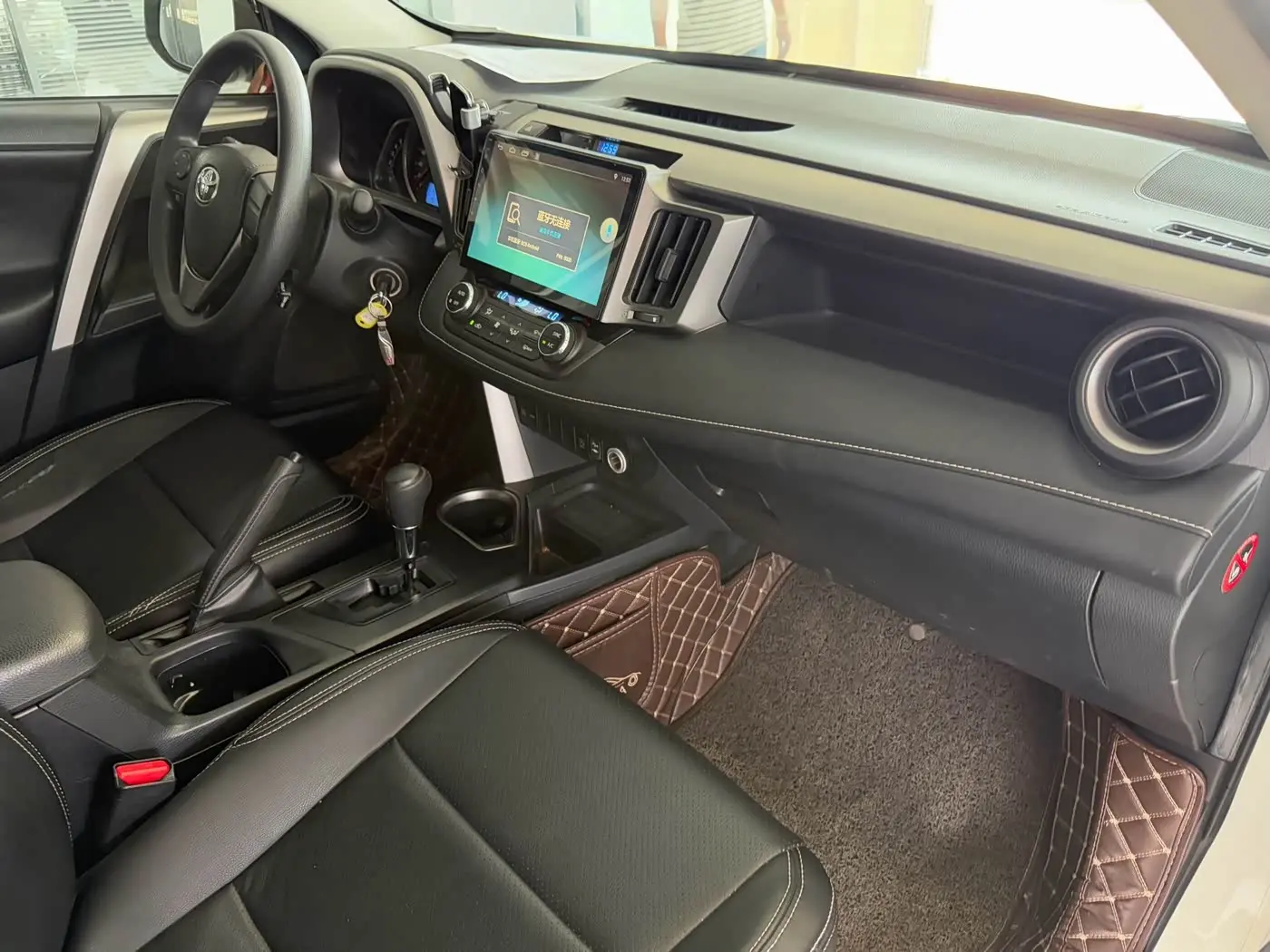 Toyota RAV4 Rongfang 2018 — Şəkil 14/18