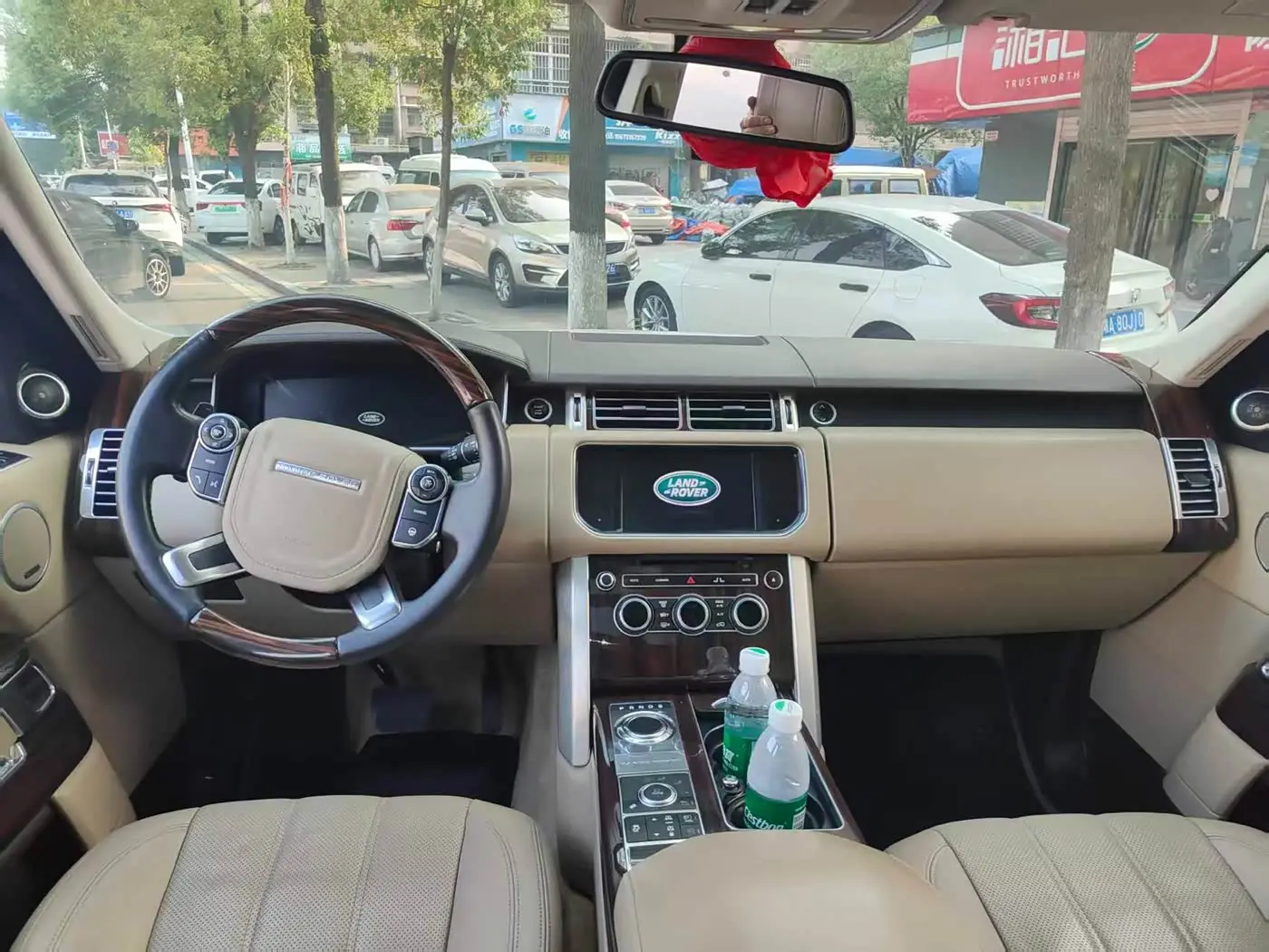 Land Rover Range Rover 2014 — Photo 4/9