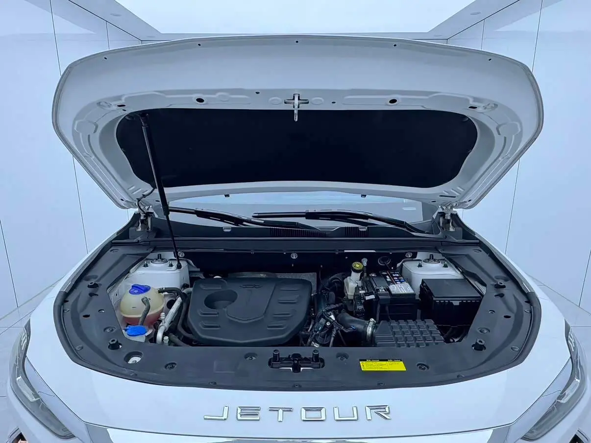 Jetour X70 PLUS 2022 — Фото 11/17