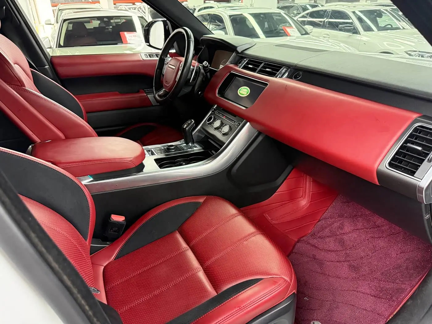 Land Rover Range Rover Sport 2017 — Фото 8/14