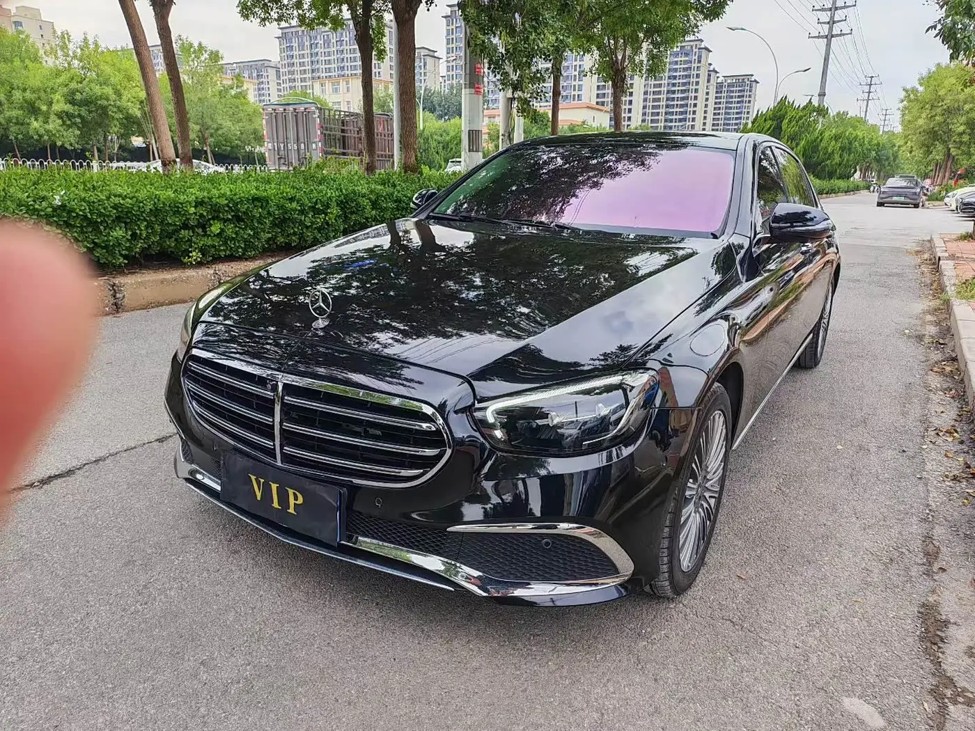 Mercedes-Benz E-Class 2023 — Фото 1/9