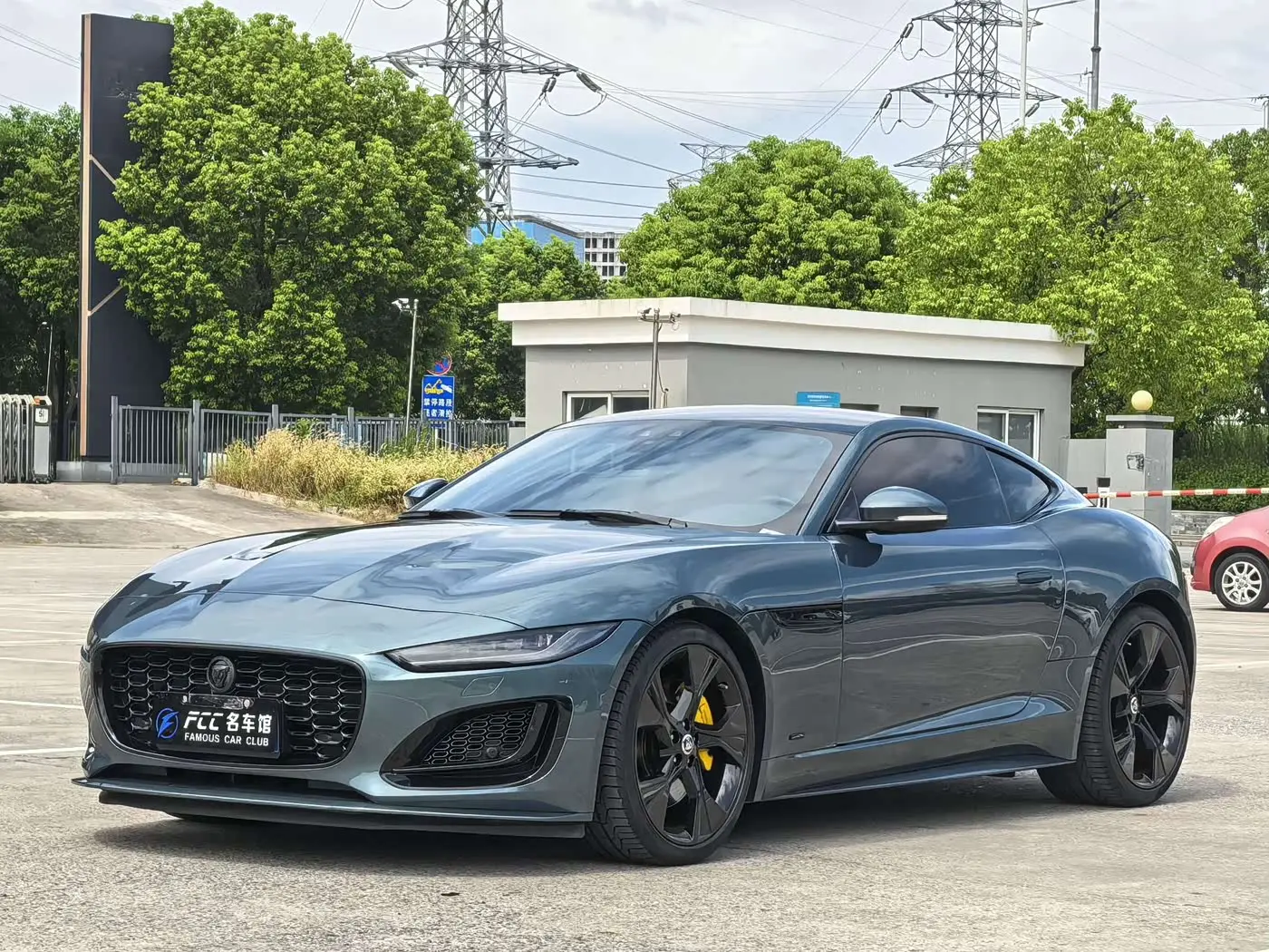 Jaguar F-TYPE 2024 — Photo 1/16