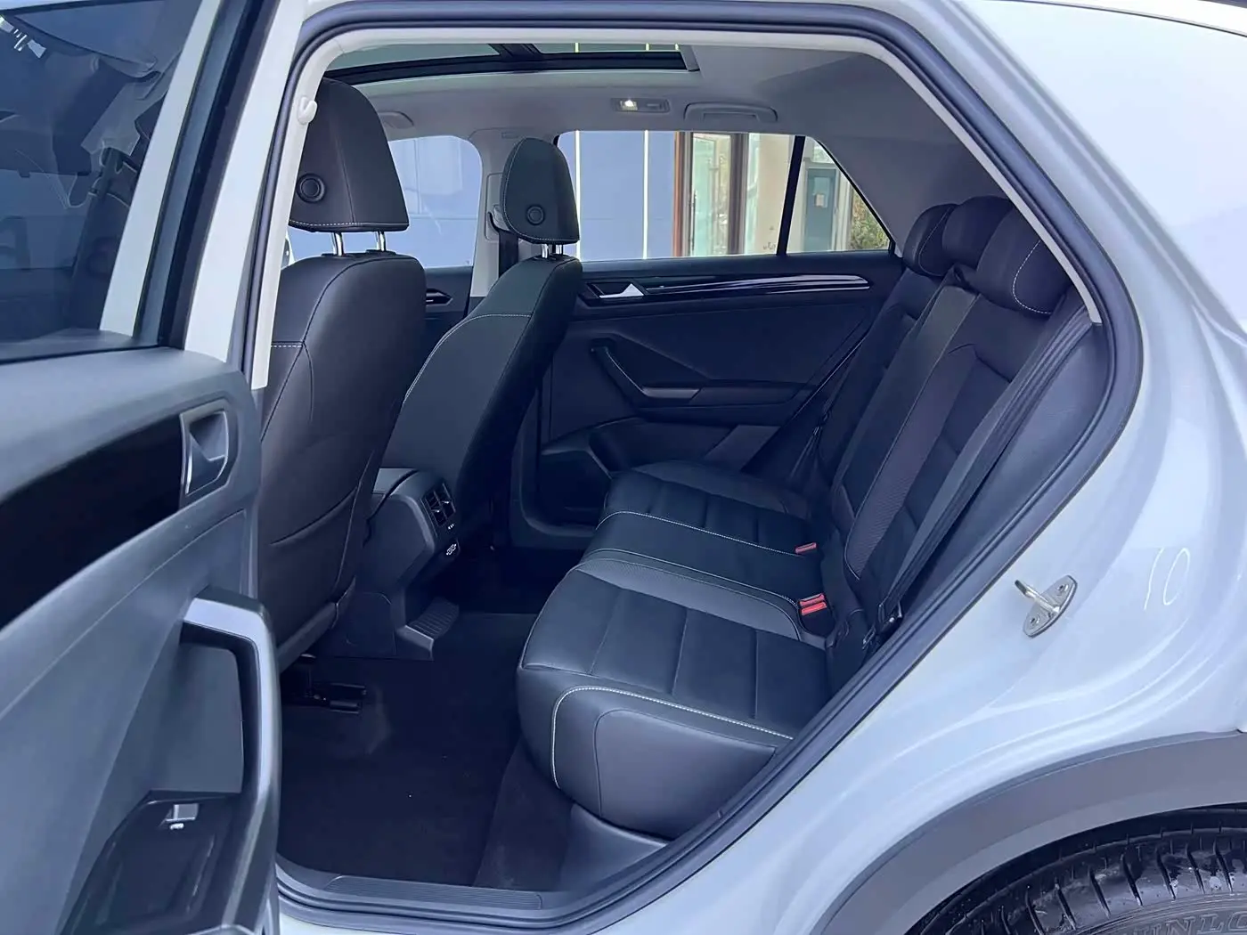 Volkswagen T-ROC 2022 — Фото 12/20
