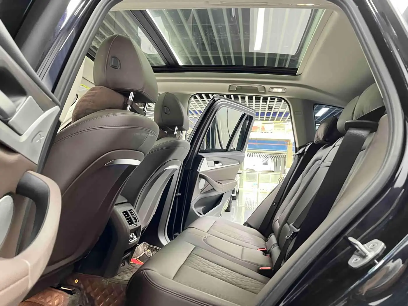 BMW X3 2023 — Photo 6/18