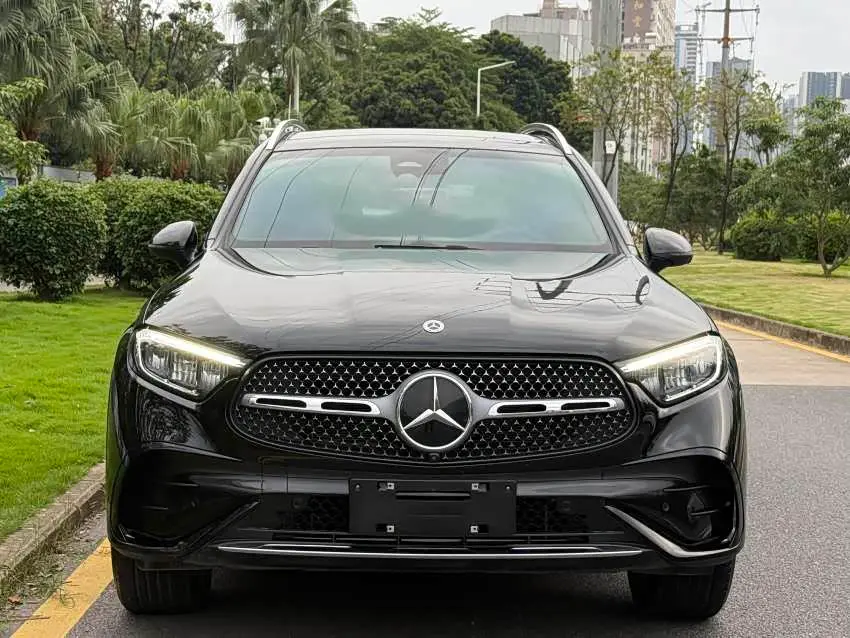 Mercedes-Benz GLC 2024 — Фото 2/9