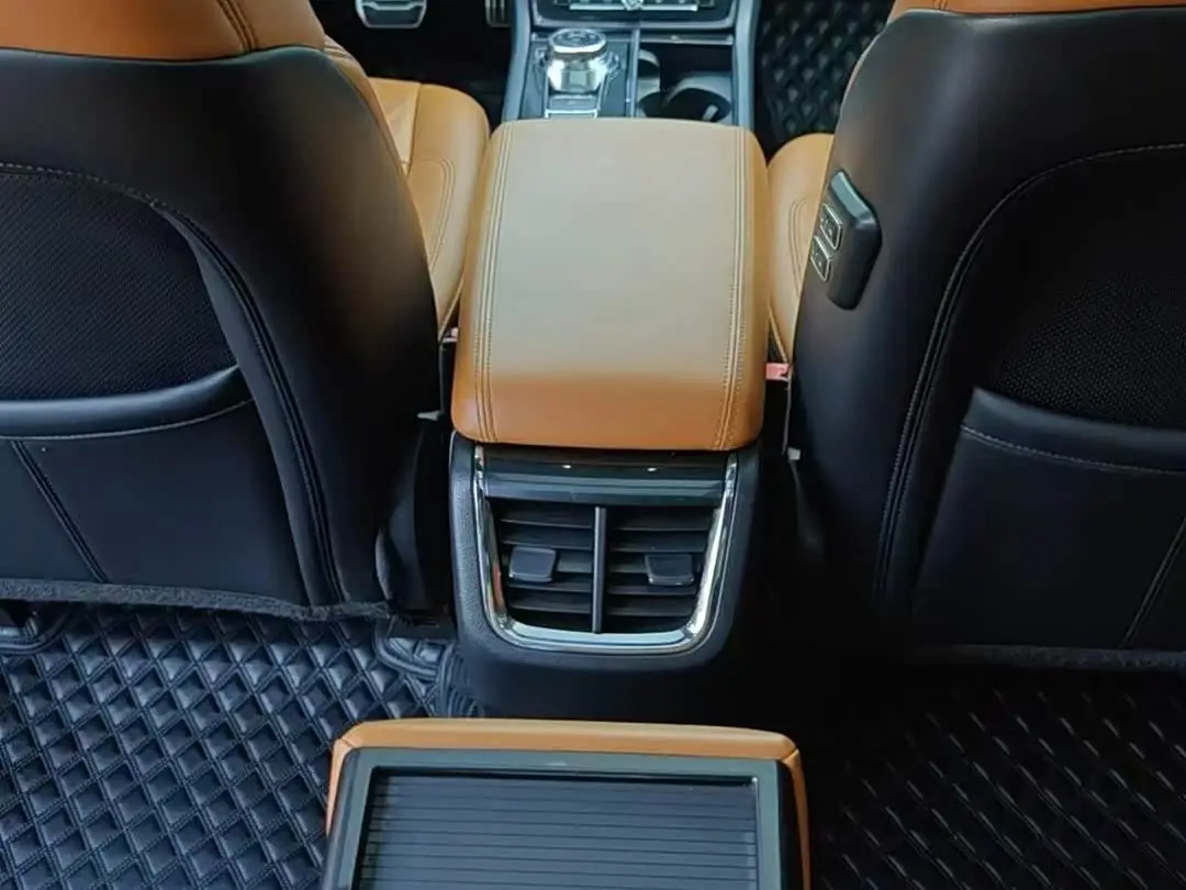 Ford Taurus 2019 — Şəkil 8/9