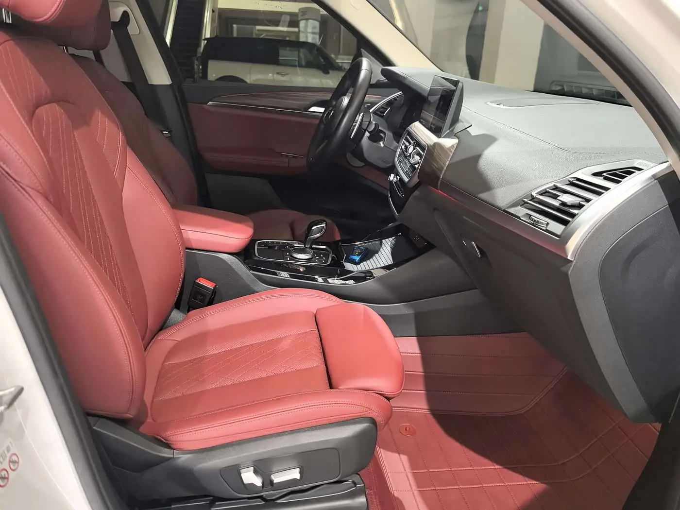 BMW X3 2022 — Photo 7/16