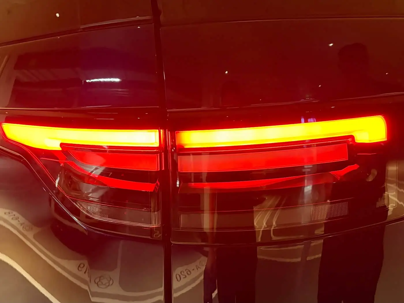 Land Rover Discovery 2018 — Photo 20/20