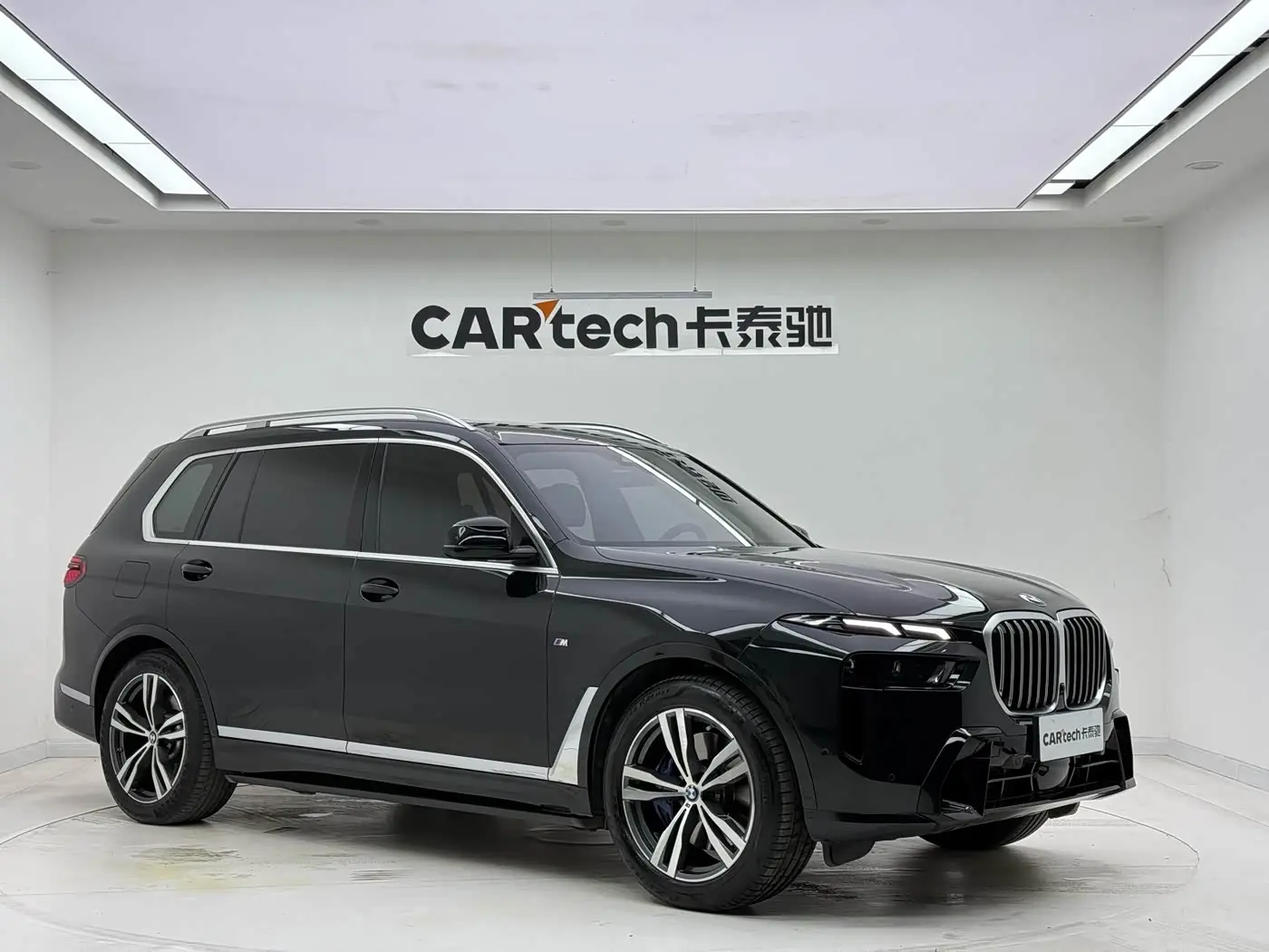 BMW X7 2023 — Photo 3/20