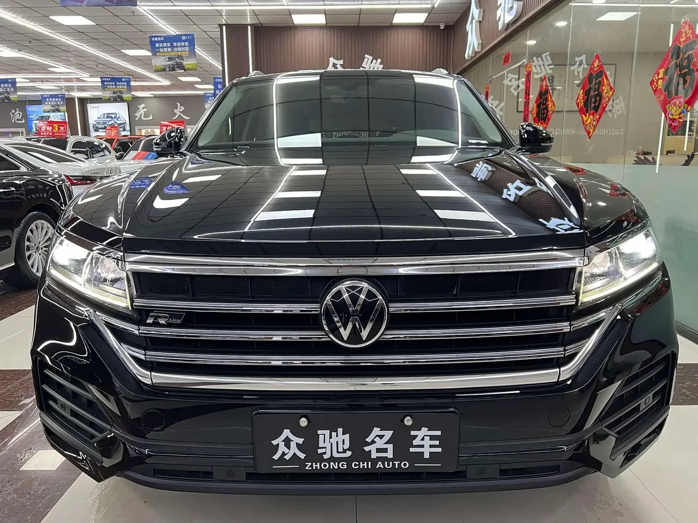 Volkswagen Touareg 2022 — Şəkil 2/9