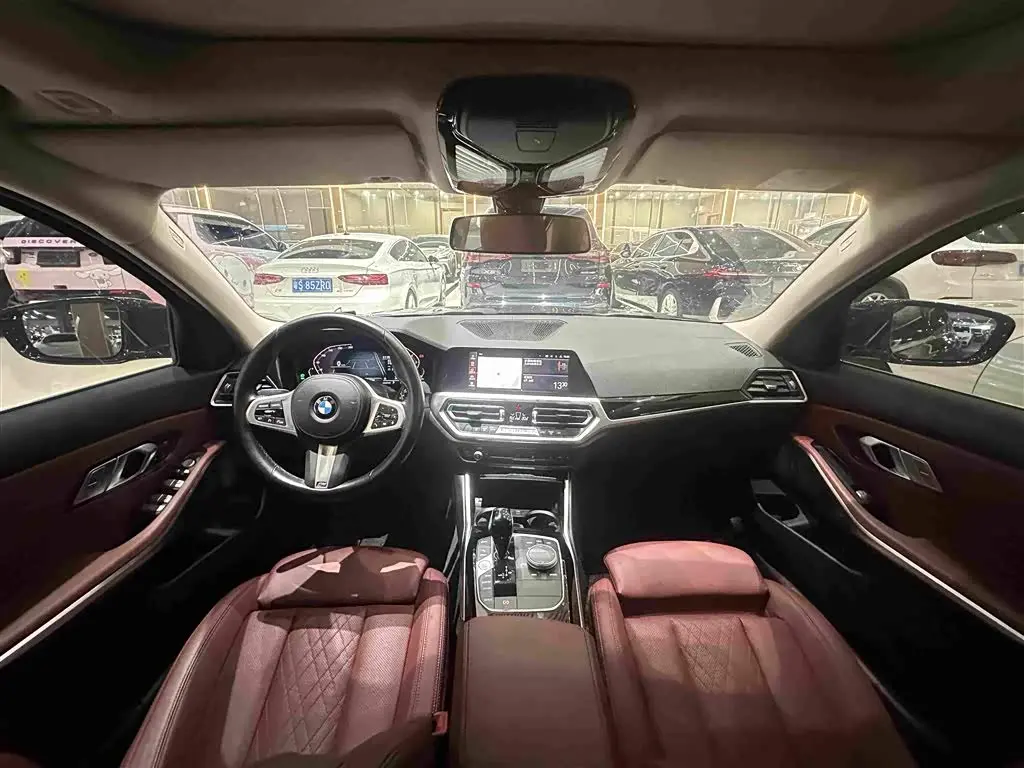 BMW 3 Series 2022 — Şəkil 10/10