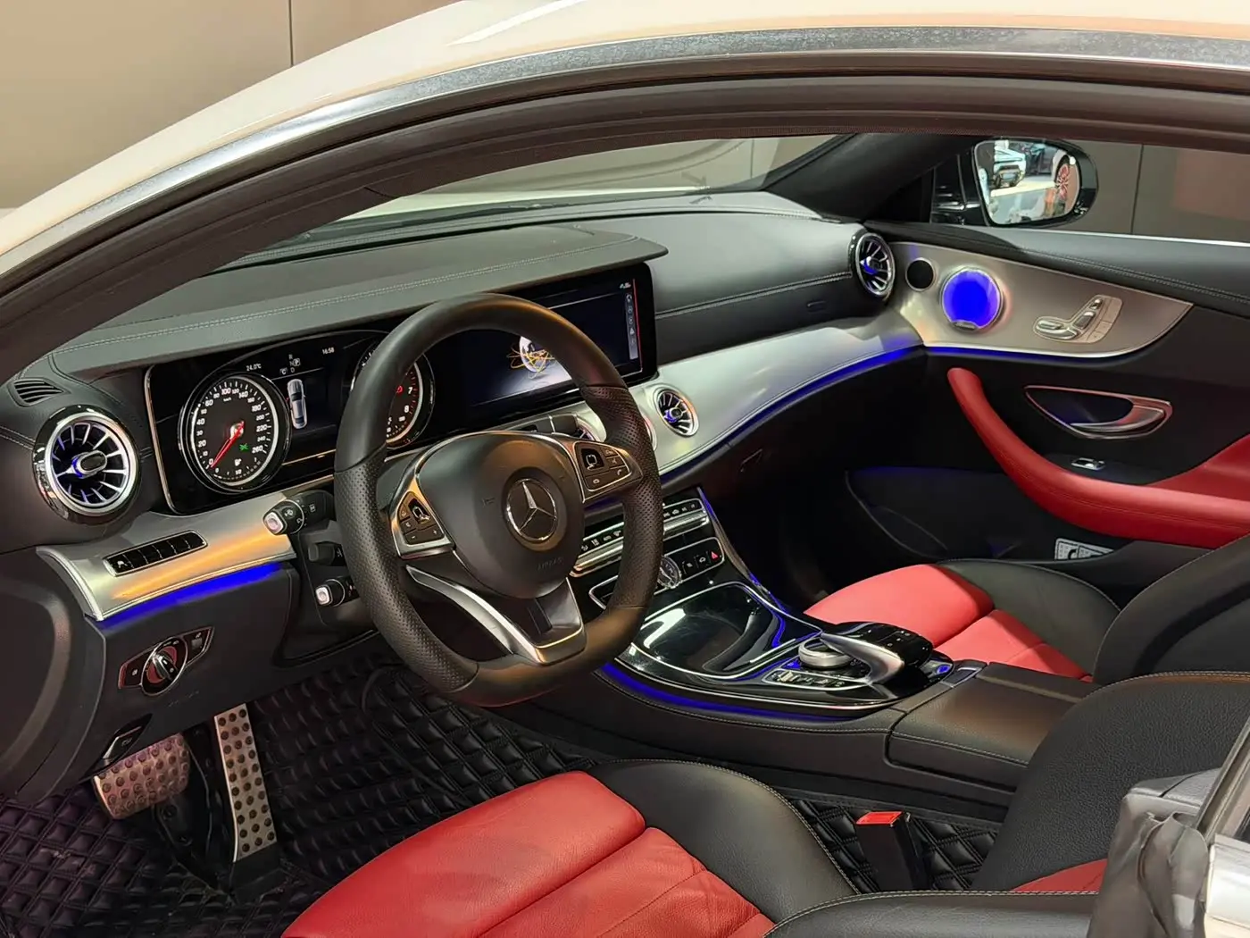 Mercedes-Benz E-Class 2018 — Şəkil 11/20