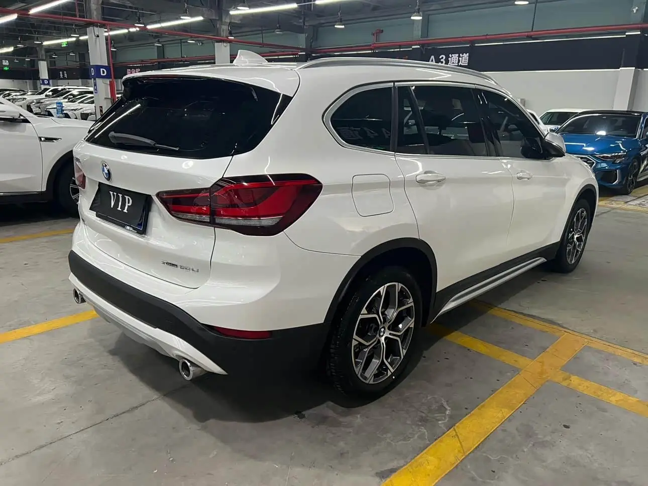 BMW X1 2023 — Фото 4/10
