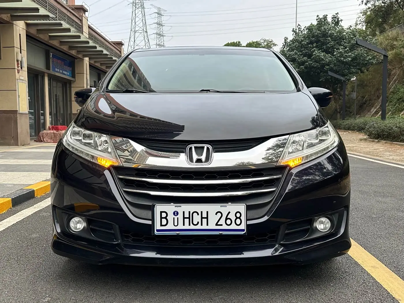 Honda Odyssey 2018 — Photo 2/16