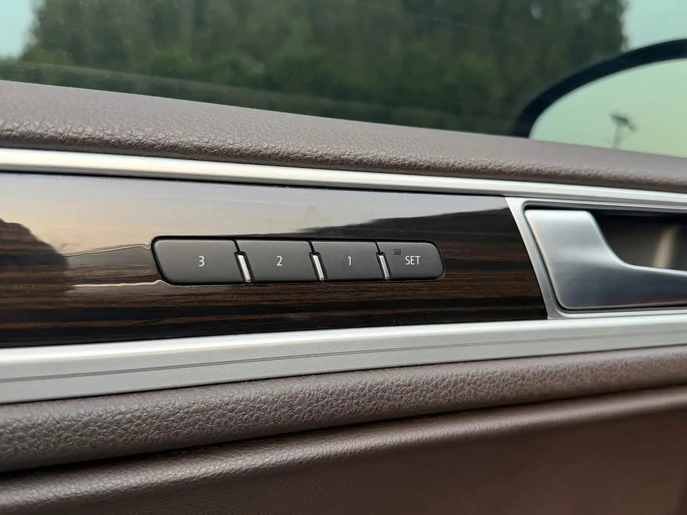 Volkswagen Touareg 2016 — Şəkil 13/20