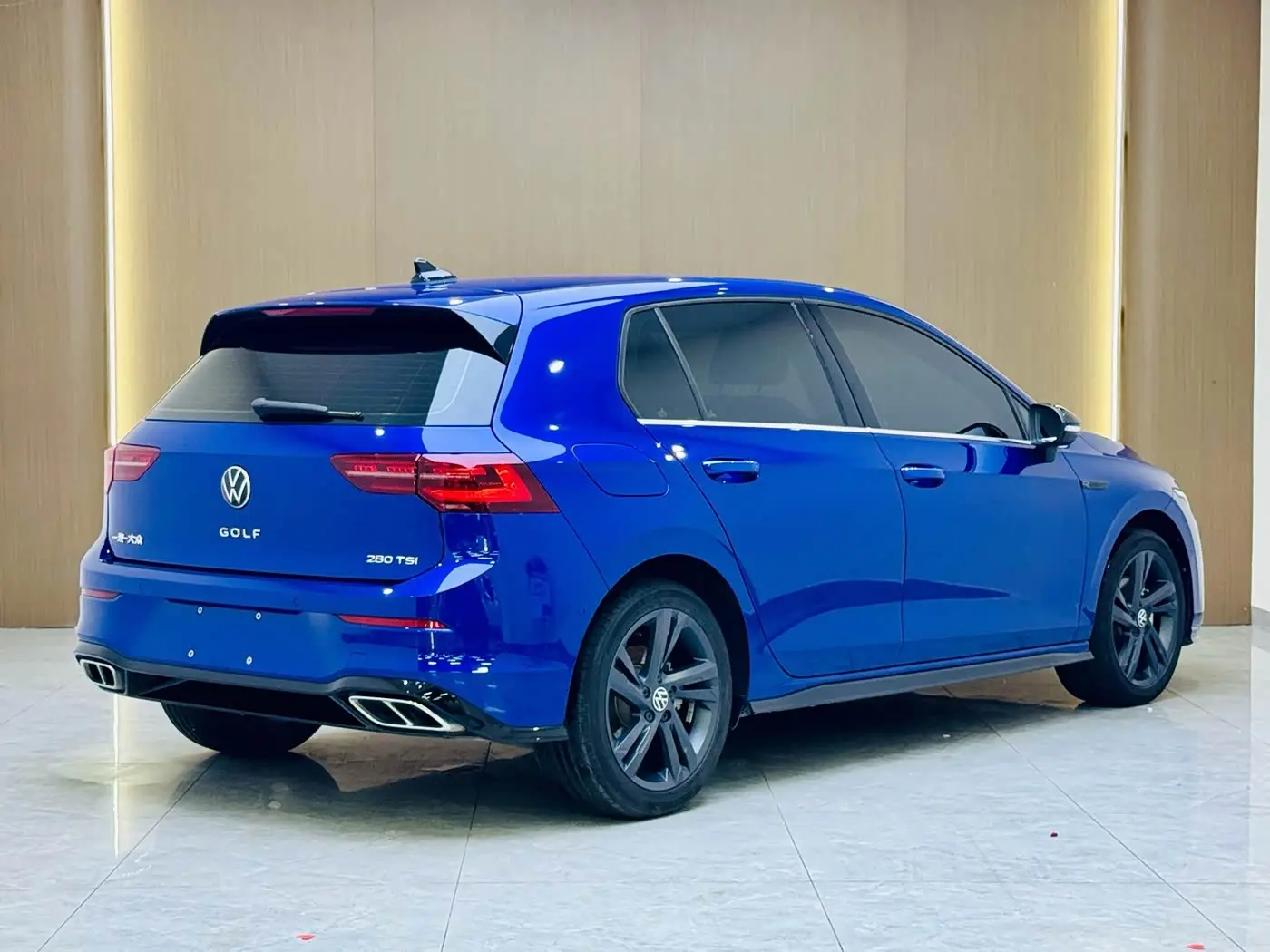 Volkswagen Golf 2021 — Photo 3/16