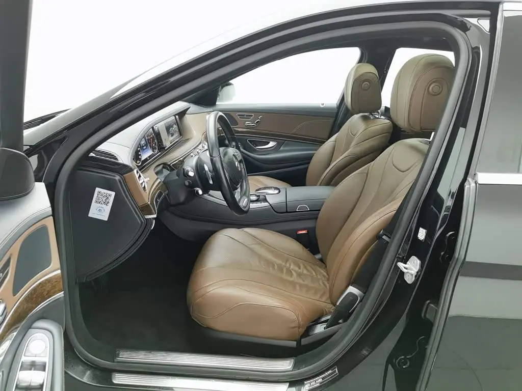 Mercedes-Benz S-Class 2015 — Photo 10/20