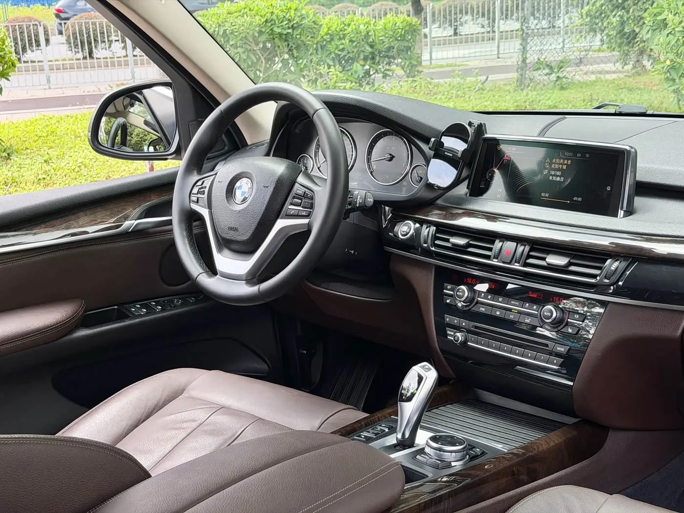 BMW X5 2014 — Şəkil 9/20